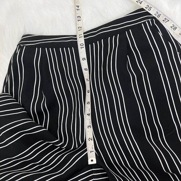 A New Day Black Striped Wide Leg Pull On Cropped High Waist Pants Womens XS - Picture 9 of 10